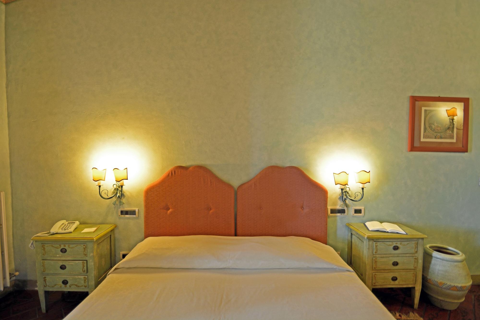 Calamidoro Hotel Calcinaia Bagian luar foto